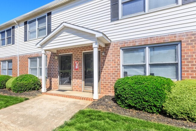 Photo - Belmont Heights Apartments & Townhomes