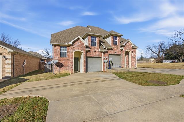 Building Photo - 609 E McGee St