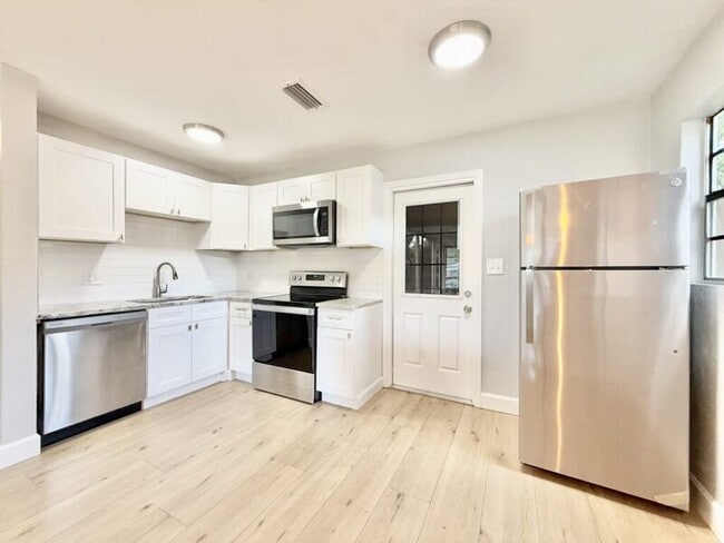 Photo - 5131 13th Ave N