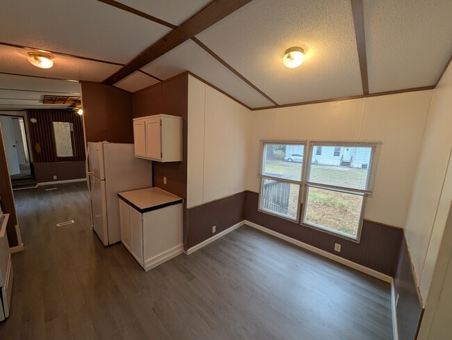 Photo - 51 Ransdell Ln