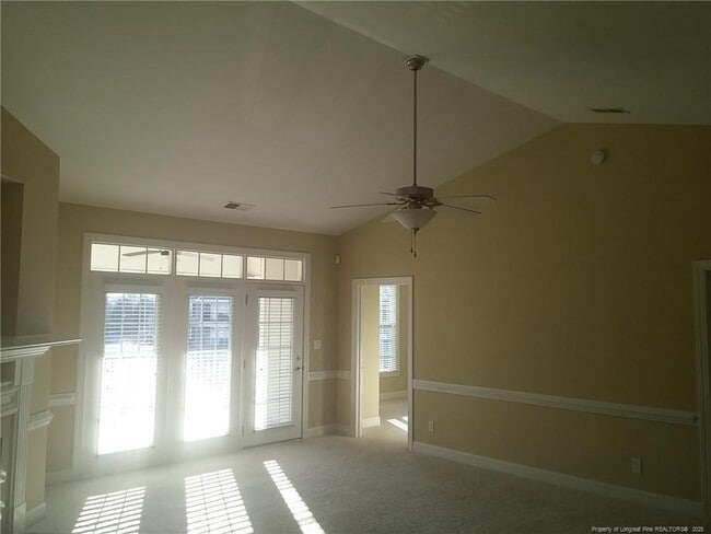 Photo - 1820 Jennifer Ln