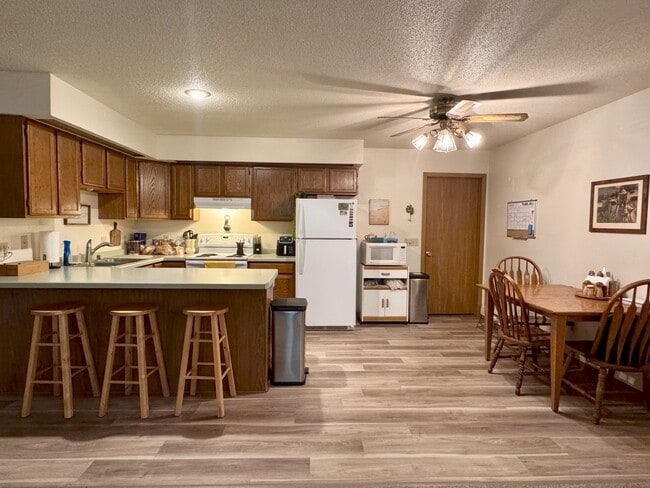 Photo - 1411 Devney Dr Apartments Unit 1411