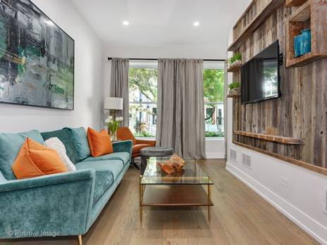 Photo - 2433 N Janssen Ave Unit 1F