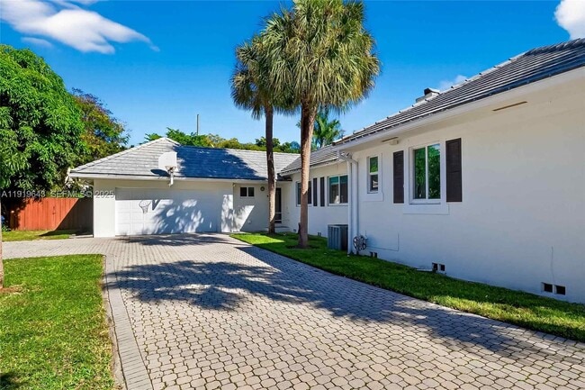 Photo - 6731 SW 138th St