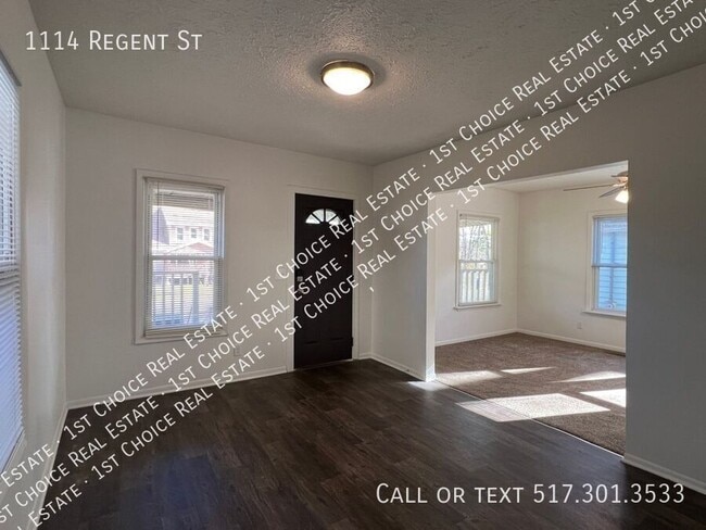 Photo - 1114 Regent St