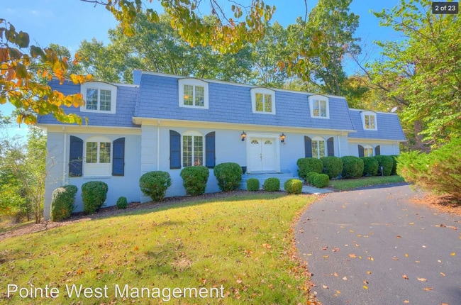 Building Photo - 1602 Greenwood Dr