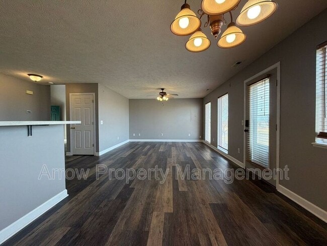 Photo - 5749 NW 14th St