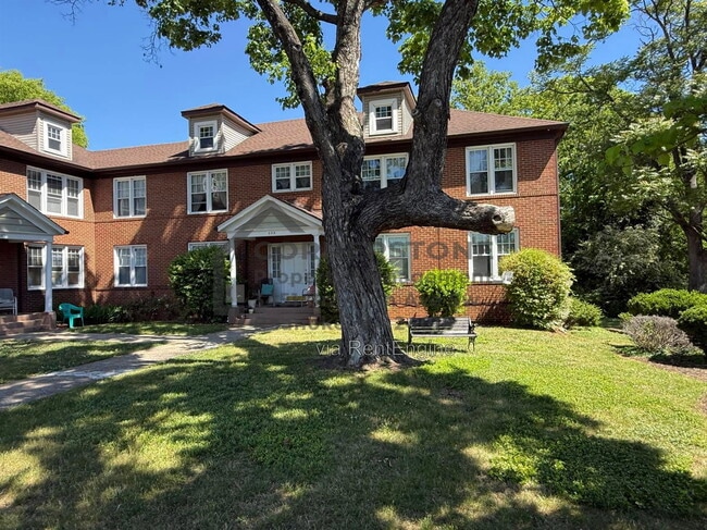 353 Highland Ave SW Unit 1