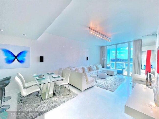Photo - 100 South Pointe Dr Condo Unit 602