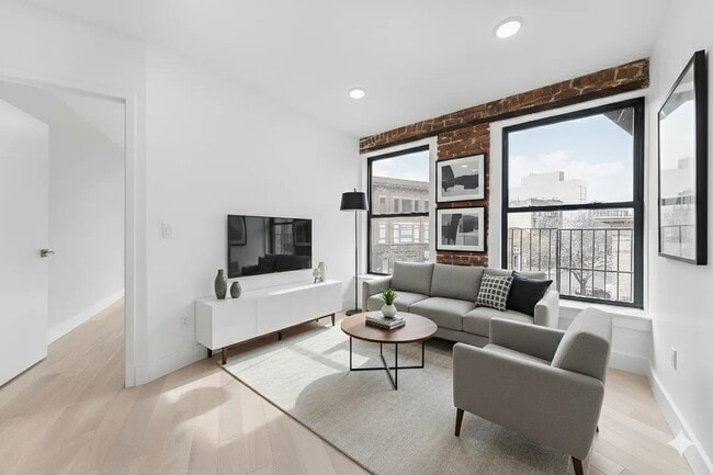 Photo - 1057 Fulton St Unit 4A