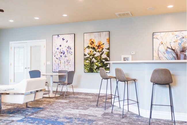 Shoreline Amenities-2 - Shoreline