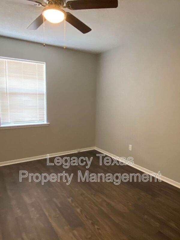 Photo - 1302 Berry Dr Unit Apt. A
