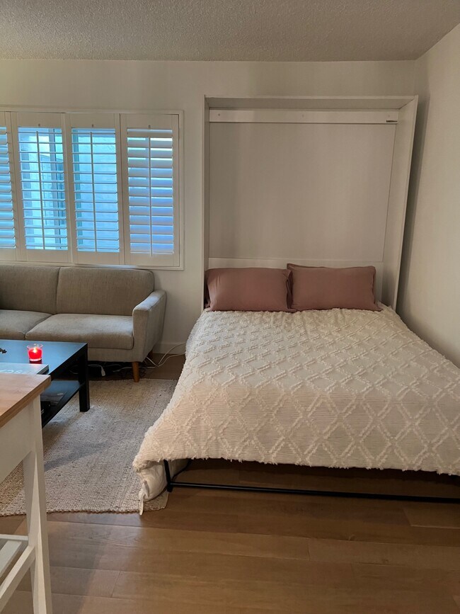 Photo - 1102 11th St Unit 106-1