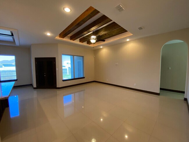 Photo - 13921 N 36th St