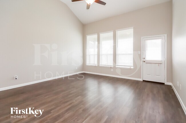 Photo - 24530 Lorenzo Glaze Trail