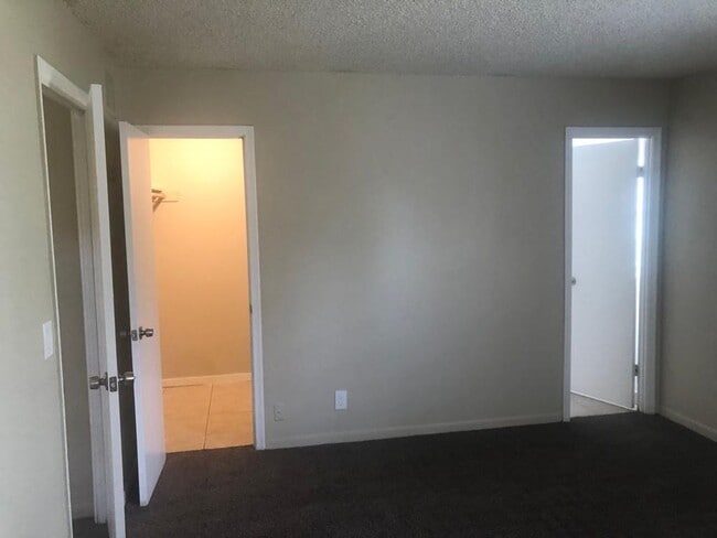 Photo - Riverside Manor