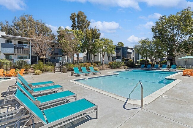 Colonnade at Fletcher Hills
