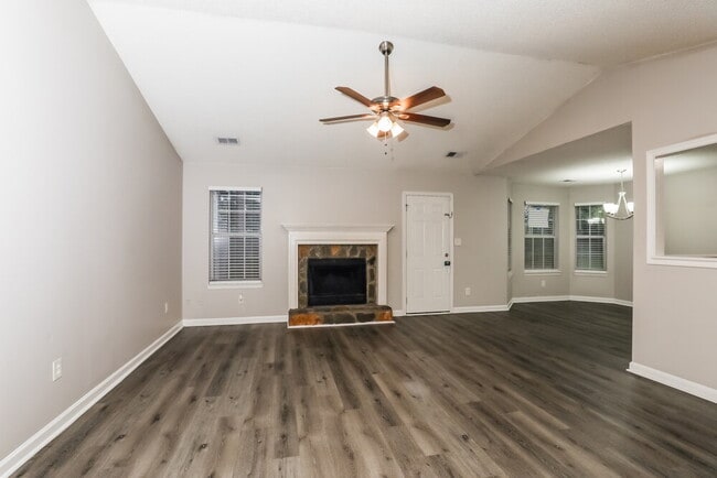 Photo - 1573 Glynn Ct