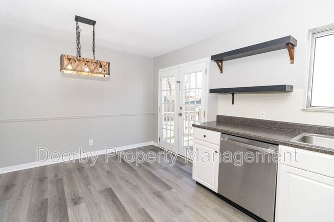 Photo - 2983 E Freedom Cir