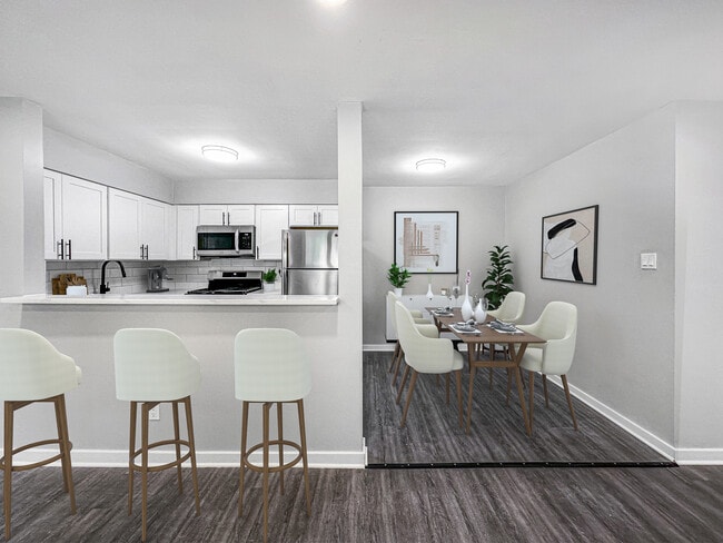 Plaza Apartments