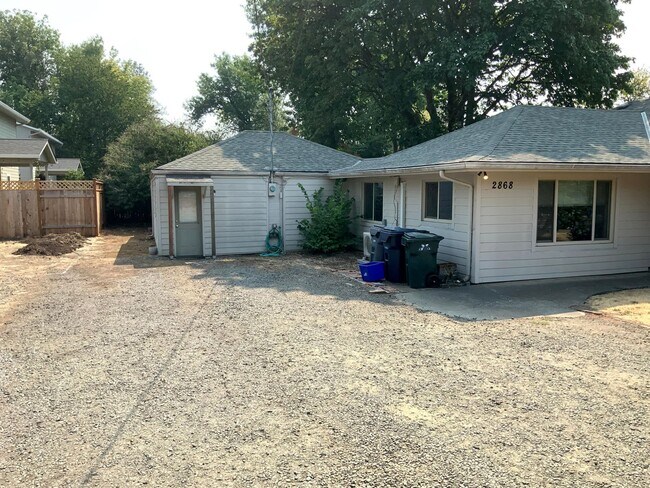 2868 Bailey Ln Unit 2868 Bailey Lane - Unit B