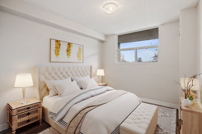 Photo - Renaissance Towers