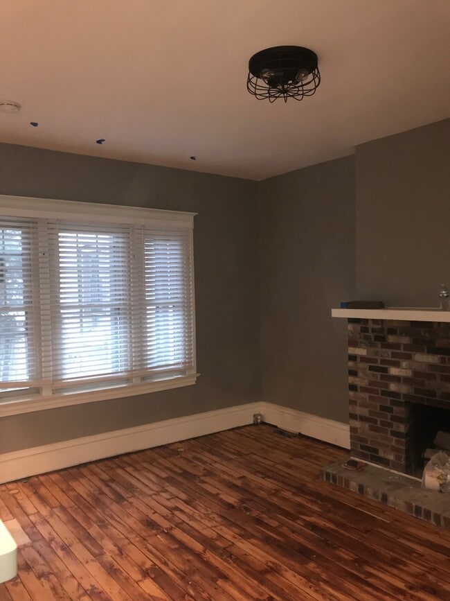 Photo - 825 S Braddock Ave Unit 1