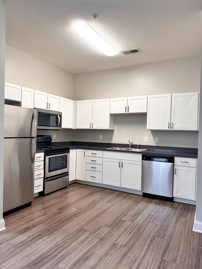 Emhardt Apartments