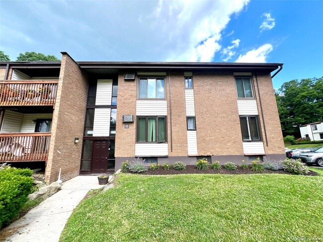 Building Photo - 3 Hook Rd Unit 15A