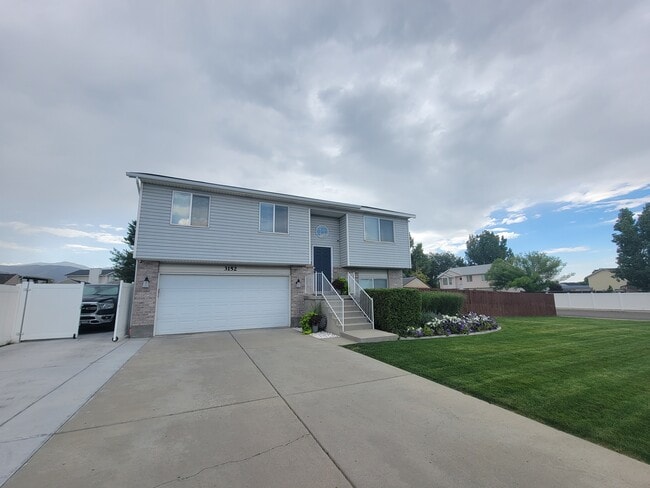 Building Photo - 3152 Marcrest Dr Rental