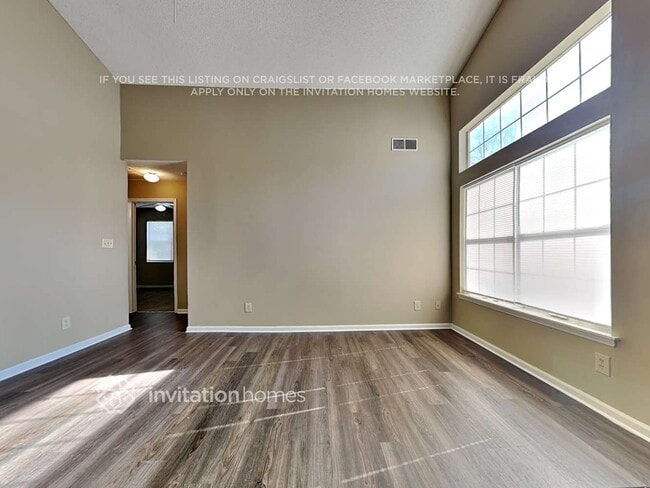 Photo - 2719 Chalgrove Ln