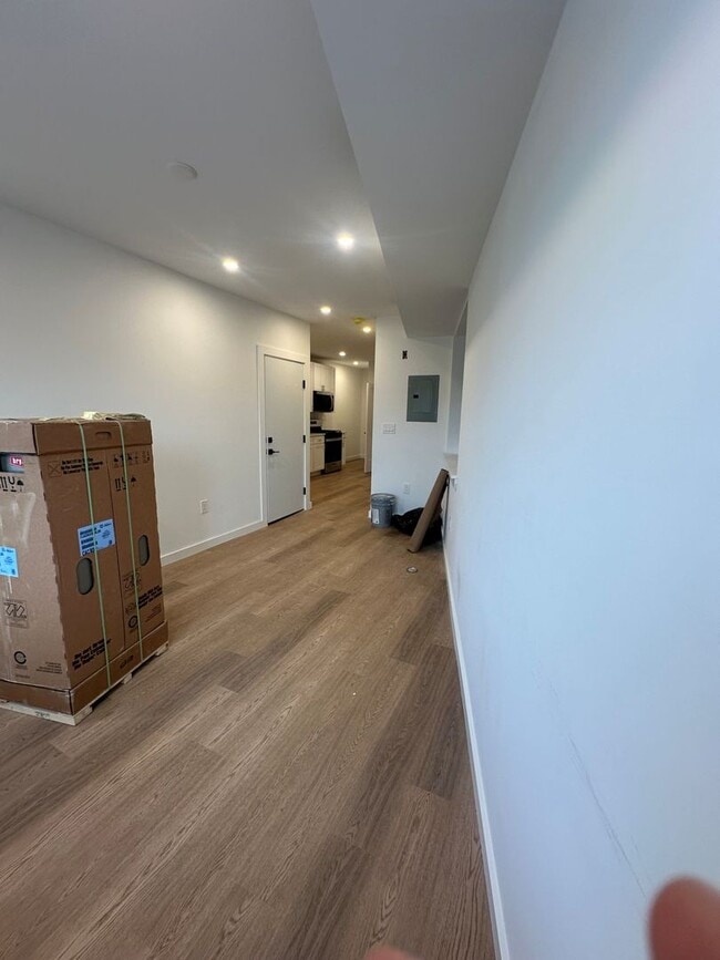 Photo - Welcome to the Oswalds Place Apartments! Unit 729 West Ave 2nd Floor