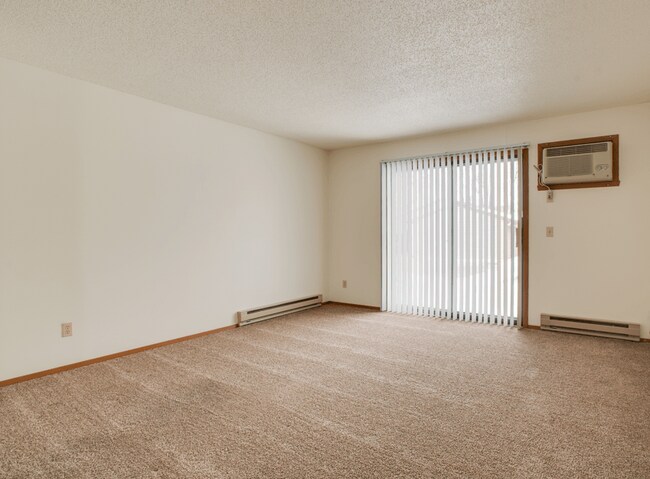 Pine Pointe Apartments