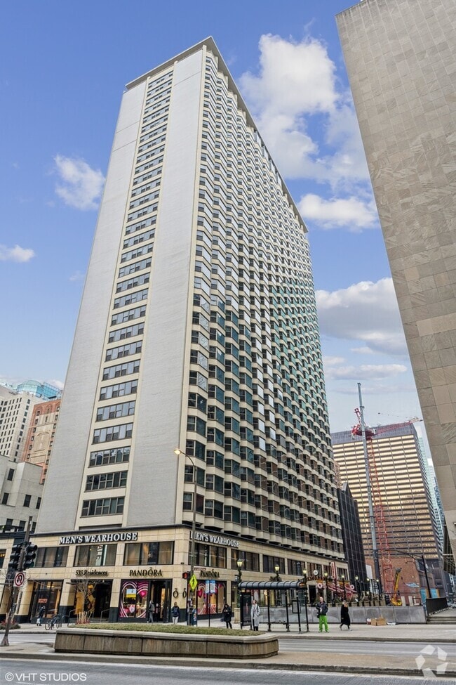 Building Photo - 535 N Michigan Ave Unit 2606 Rental