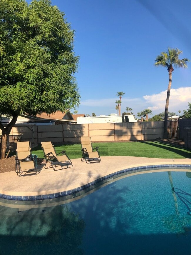 Building Photo - 4-Bedroom Tempe Home with Private Pool, Turf Yard & Garage Near ASU