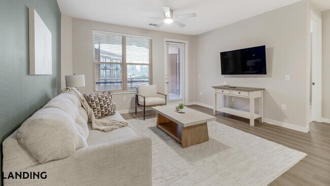 3900 Commerce St Unit 626