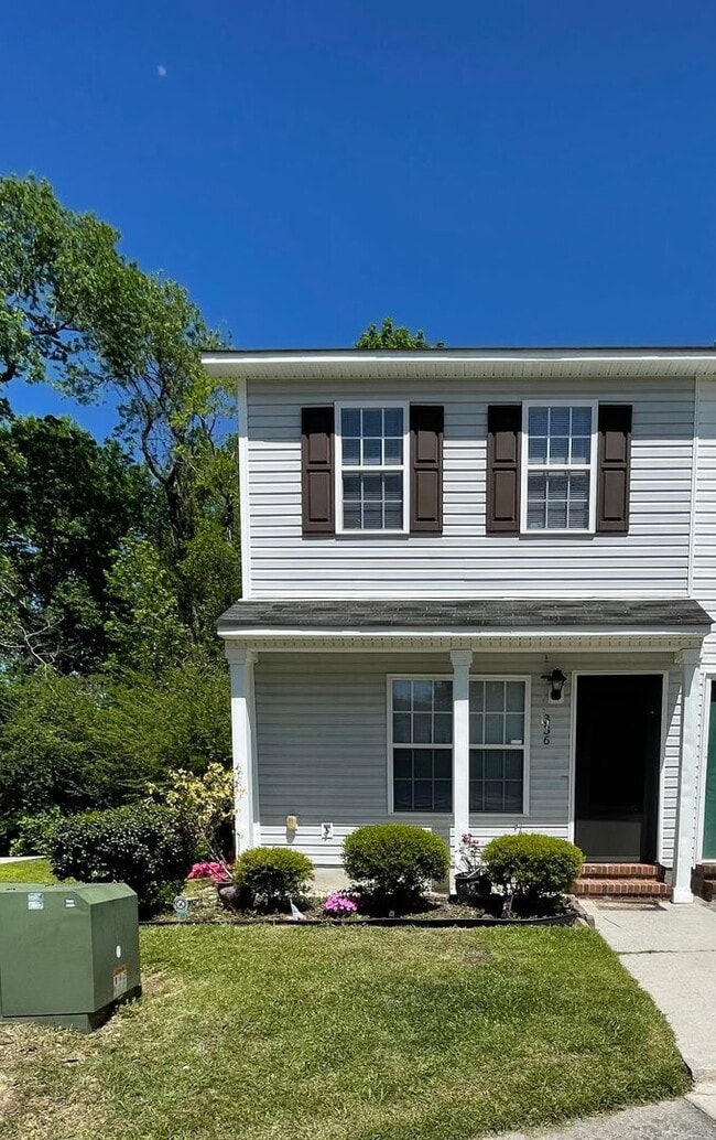 Building Photo - Welcome to Acorn Forest!