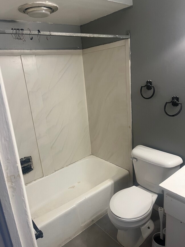 Photo - 800 Central Ave Unit 3