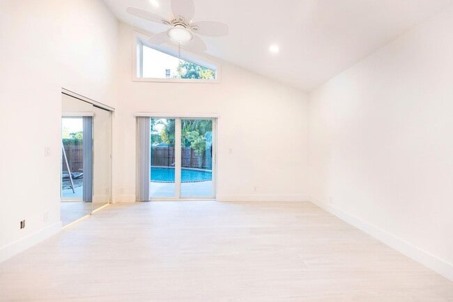 Photo - 7860 Stanway Pl