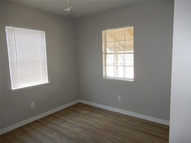 Photo - 3804 Lelia St