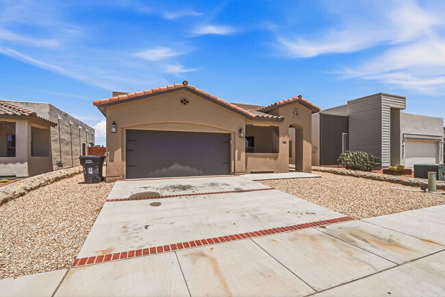 Photo - 782 Lemington St