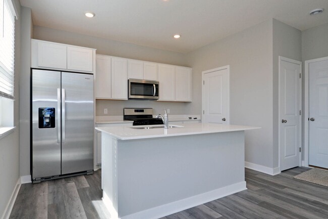 23465 Ashbury Dr