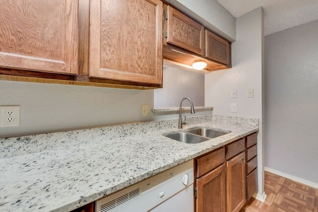 Photo - 600 Grand Ave Unit 112