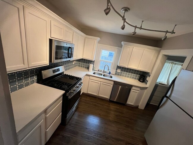 Photo - 1024 Cleckler Ave