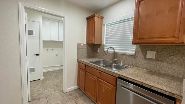 Photo - 81683 De Plata Ave