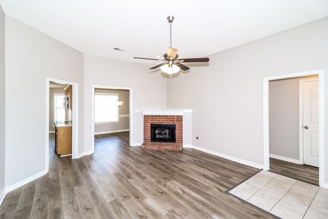 Photo - 1052 Mossy Knoll Dr