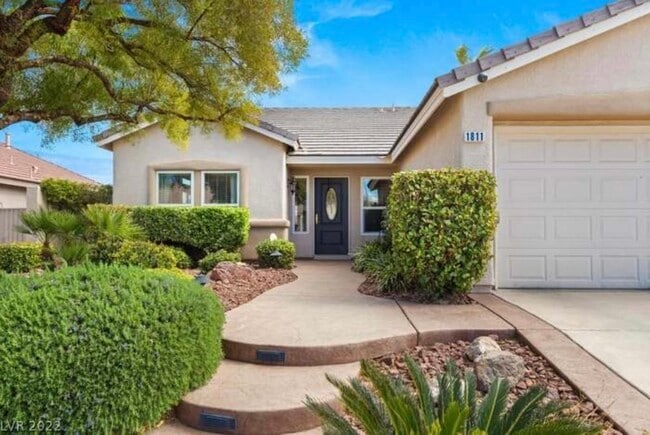 Building Photo - 1811 Puerto Way