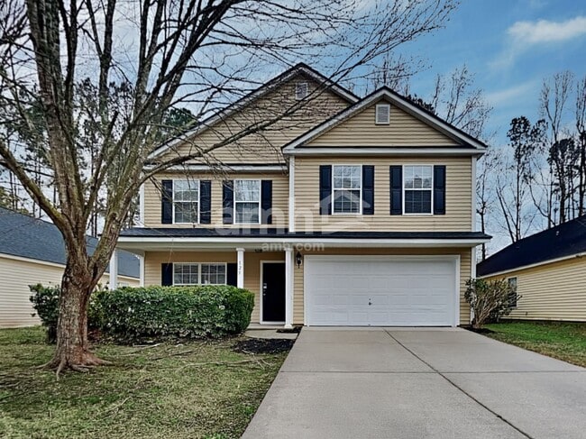 Building Photo - 125 Ducane St