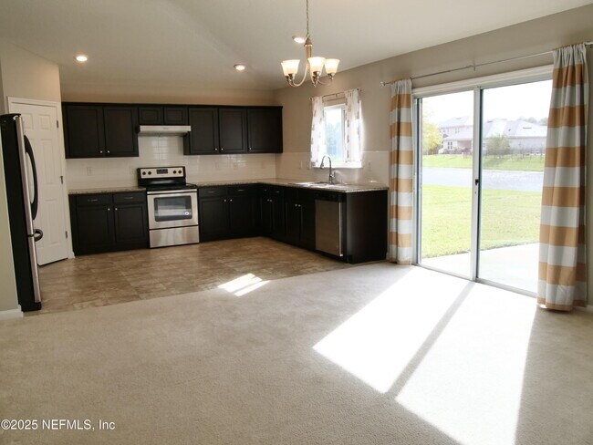 Photo - 805 Trellis Bay Dr