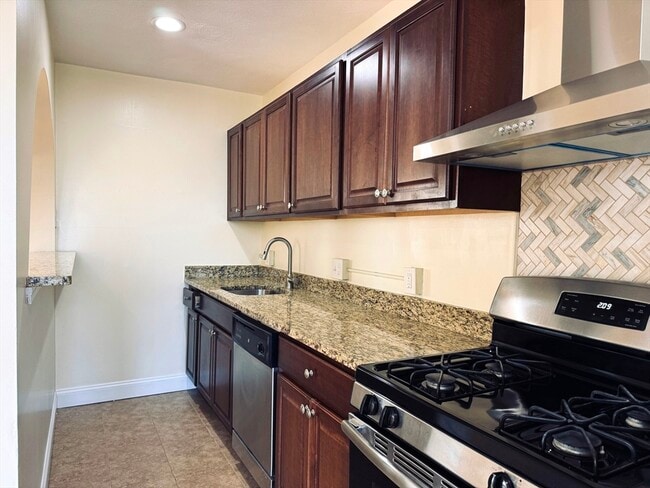 Photo - 189 Chestnut St Unit 2